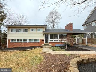 6718 OLD CHESTERBROOK RD, Mclean, VA 22101