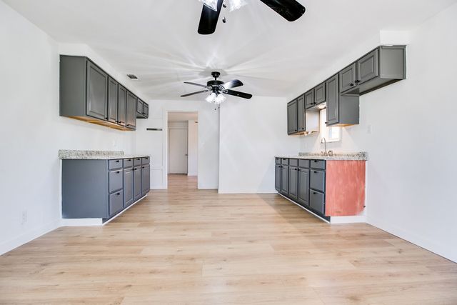 421 N Archer St, San Angelo, TX 76903