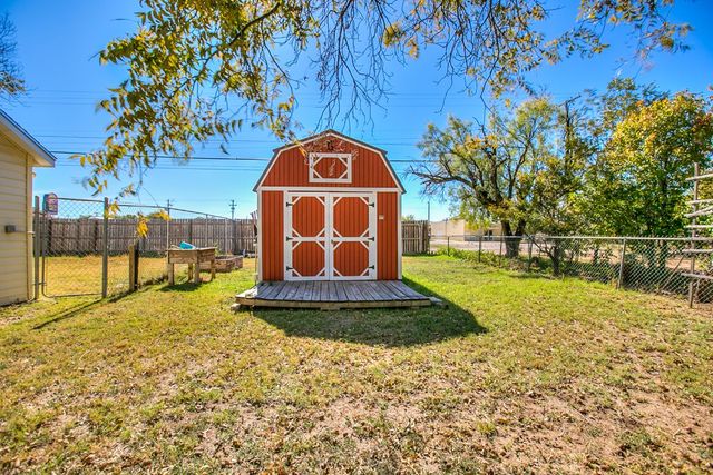 421 N Archer St, San Angelo, TX 76903