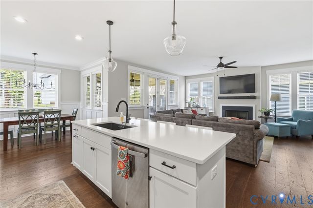 4666 Lake Summer Loop, Moseley, VA 23120