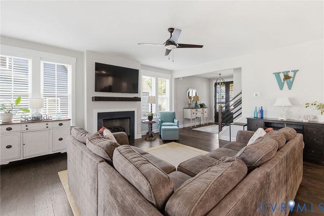 4666 Lake Summer Loop, Moseley, VA 23120
