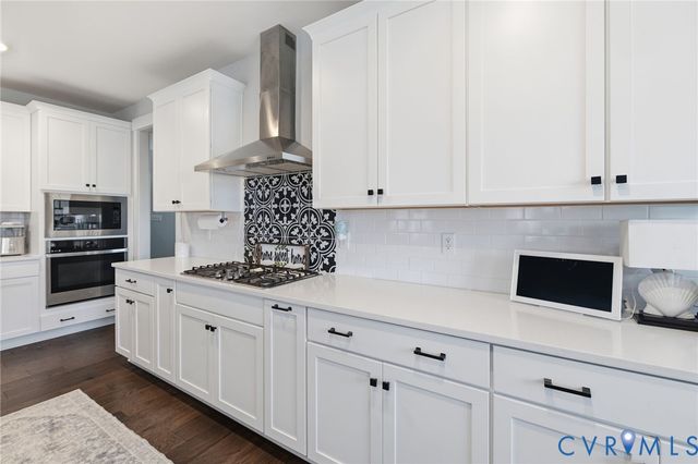 4666 Lake Summer Loop, Moseley, VA 23120