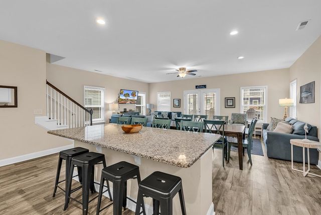 117-B 16th Ave. S, Myrtle Beach, SC 29575