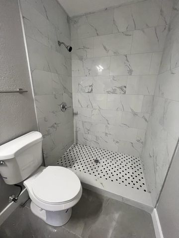 151 NE 17th Avenue, Boynton Beach, FL 33435