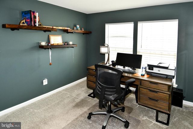 8193 MAUDE LN, Manassas, VA 20110