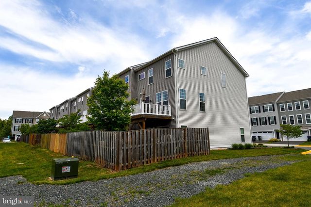 8193 MAUDE LN, Manassas, VA 20110
