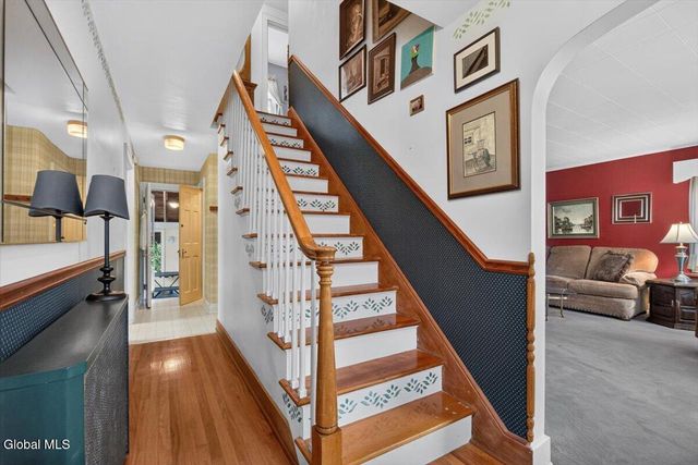12 Mellon Avenue, Brunswick, NY 12180