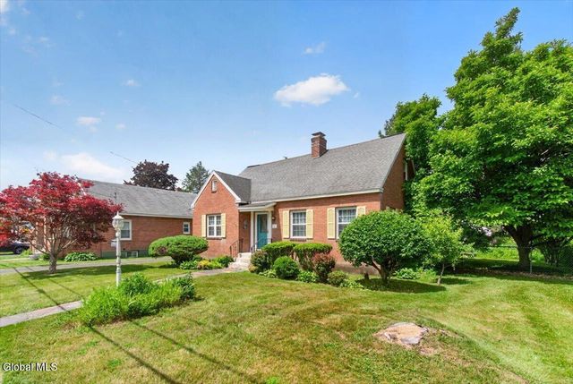 12 Mellon Avenue, Brunswick, NY 12180