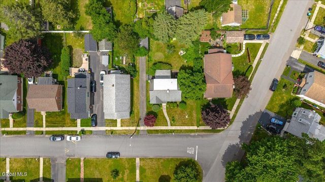 12 Mellon Avenue, Brunswick, NY 12180
