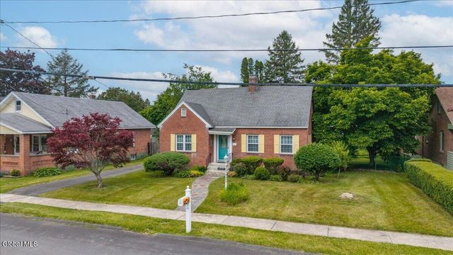 12 Mellon Avenue, Brunswick, NY 12180