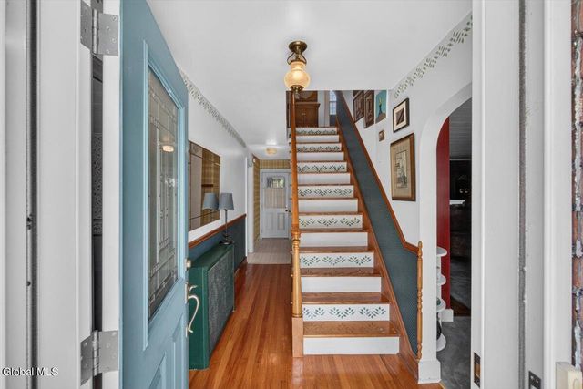 12 Mellon Avenue, Brunswick, NY 12180