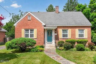 12 Mellon Avenue, Brunswick, NY 12180