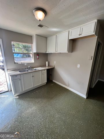 730 Hallyburton Street, Griffin, GA 30223