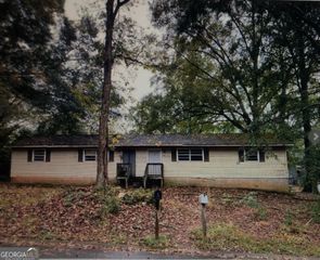 730 Hallyburton Street, Griffin, GA 30223