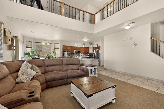 5925 Las Cadenas Road NW, Albuquerque, NM 87120