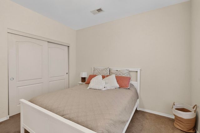 5925 Las Cadenas Road NW, Albuquerque, NM 87120