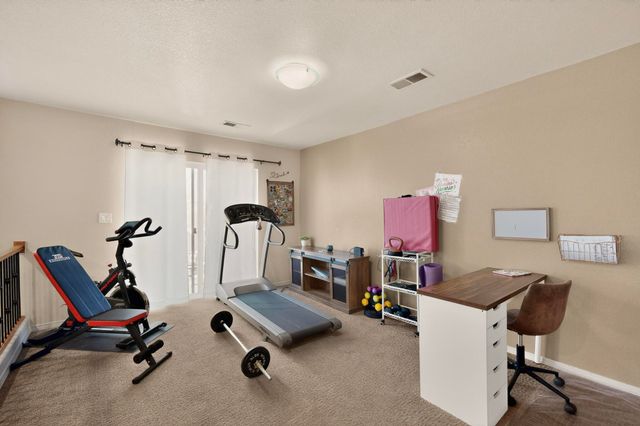 5925 Las Cadenas Road NW, Albuquerque, NM 87120