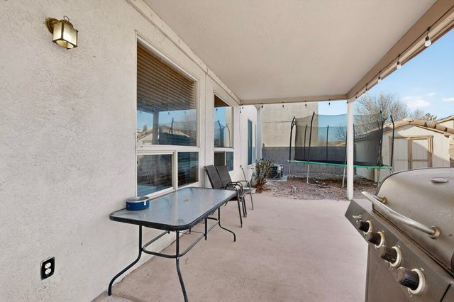 5925 Las Cadenas Road NW, Albuquerque, NM 87120