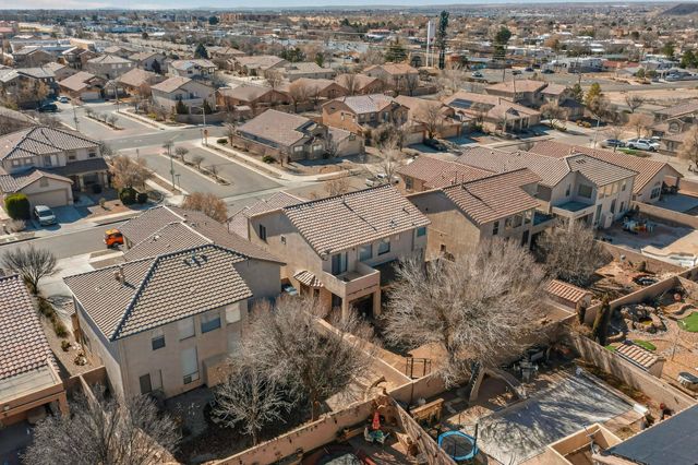 5925 Las Cadenas Road NW, Albuquerque, NM 87120
