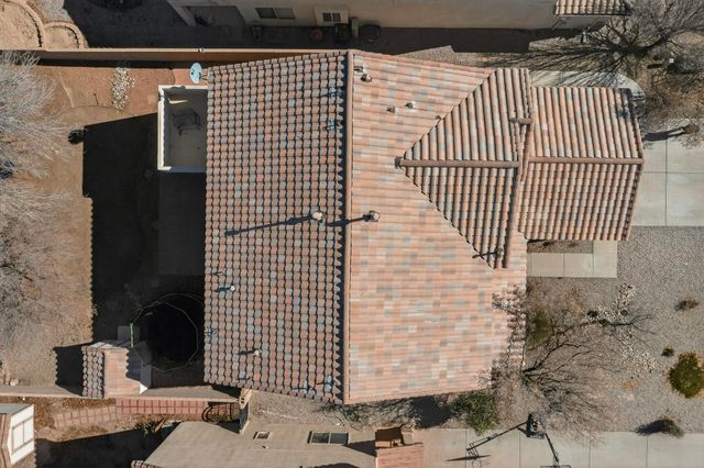 5925 Las Cadenas Road NW, Albuquerque, NM 87120