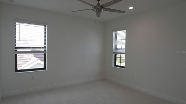 6629 FORT PIERCE AVENUE, Sarasota, FL 34241