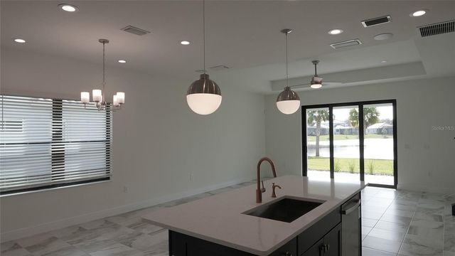 6629 FORT PIERCE AVENUE, Sarasota, FL 34241