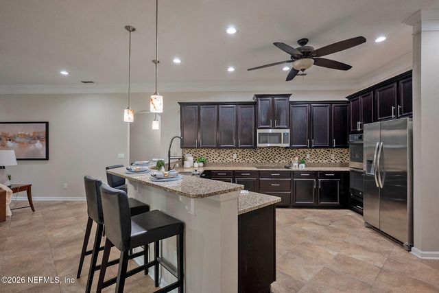 4311 SHERMAN HILLS Parkway, Jacksonville, FL 32210