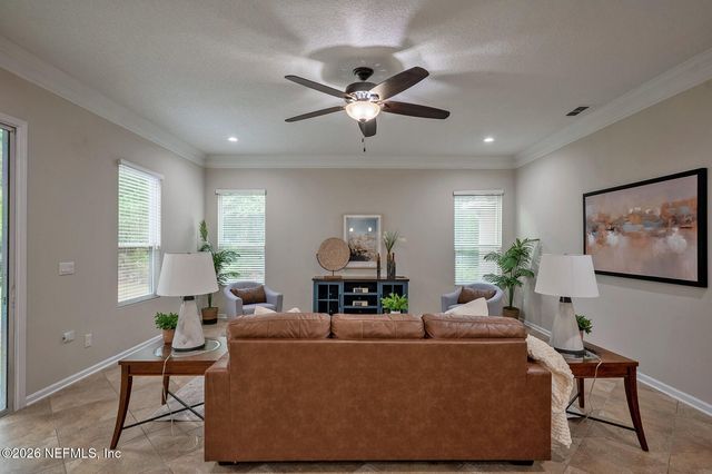 4311 SHERMAN HILLS Parkway, Jacksonville, FL 32210
