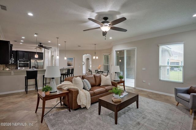 4311 SHERMAN HILLS Parkway, Jacksonville, FL 32210