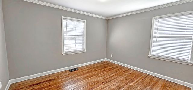 995 S WHITE STATION RD, Memphis, TN 38117