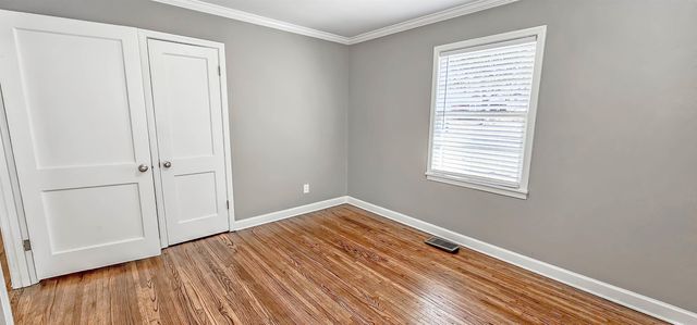 995 S WHITE STATION RD, Memphis, TN 38117