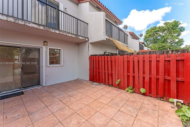 15430 SW 74th Cir Ct 506, Miami, FL 33193