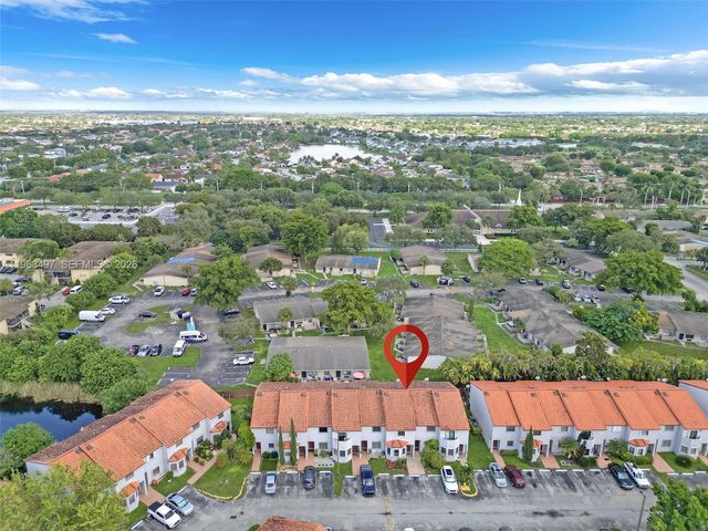 15430 SW 74th Cir Ct 506, Miami, FL 33193