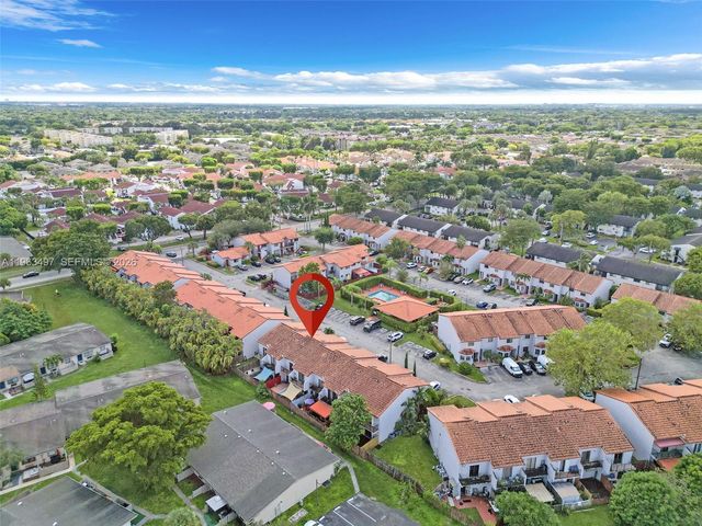 15430 SW 74th Cir Ct 506, Miami, FL 33193