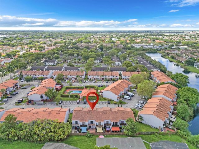 15430 SW 74th Cir Ct 506, Miami, FL 33193