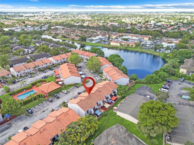 15430 SW 74th Cir Ct 506, Miami, FL 33193
