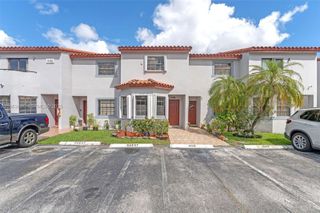 15430 SW 74th Cir Ct 506, Miami, FL 33193