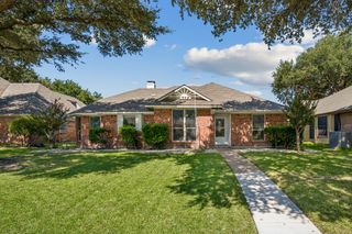 4203 Meadow Ridge Drive, Carrollton, TX 75010