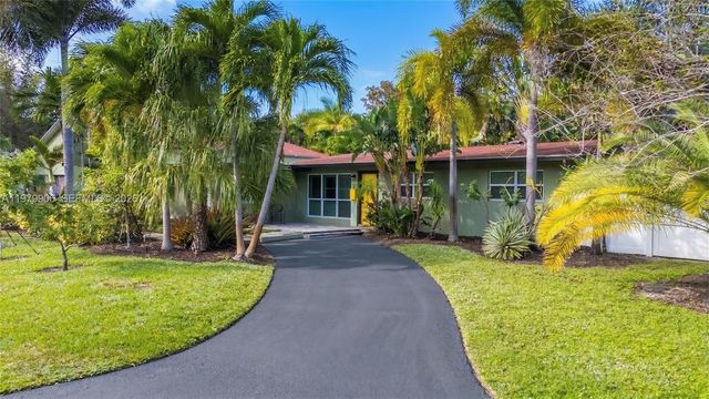 801 NW 24th St, Wilton Manors, FL 33311