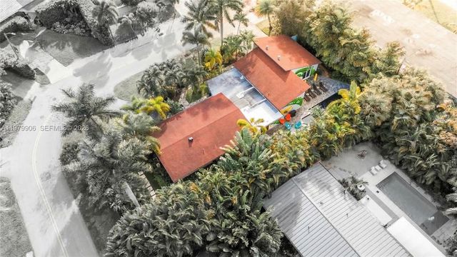 801 NW 24th St, Wilton Manors, FL 33311