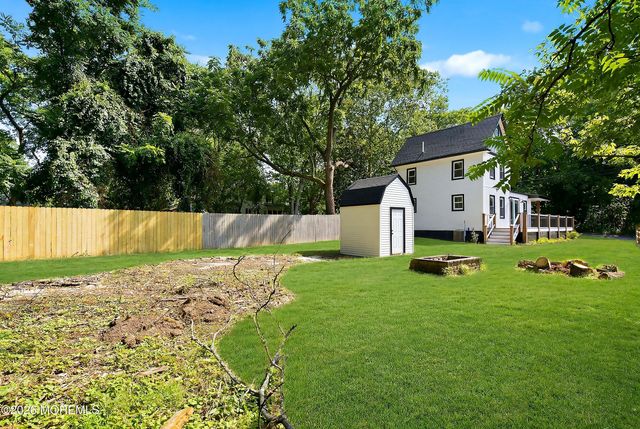 164 Maple Avenue, Tuckerton, NJ 08087