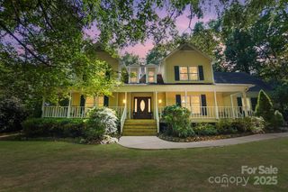 9921 Hanging Moss Trail, Mint Hill, NC 28227