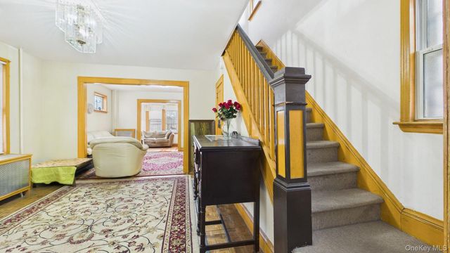 4711 88th Street, Elmhurst, NY 11373