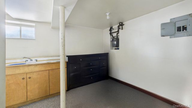 4711 88th Street, Elmhurst, NY 11373