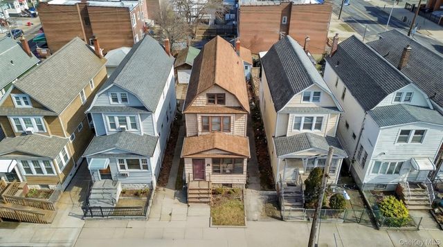 4711 88th Street, Elmhurst, NY 11373