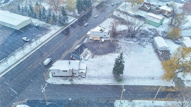 1113- 1125 Harlem Road, Cheektowaga, NY 14227