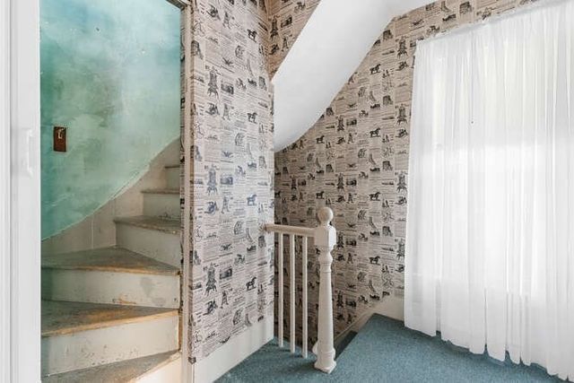 16 Hollingsworth St, Lynn, MA 01902