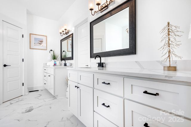 2391 Lee Lawing Road, Lincolnton, NC 28092