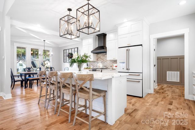 2391 Lee Lawing Road, Lincolnton, NC 28092