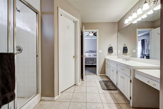 14704 Choctaw Trail, Choctaw, OK 73020
